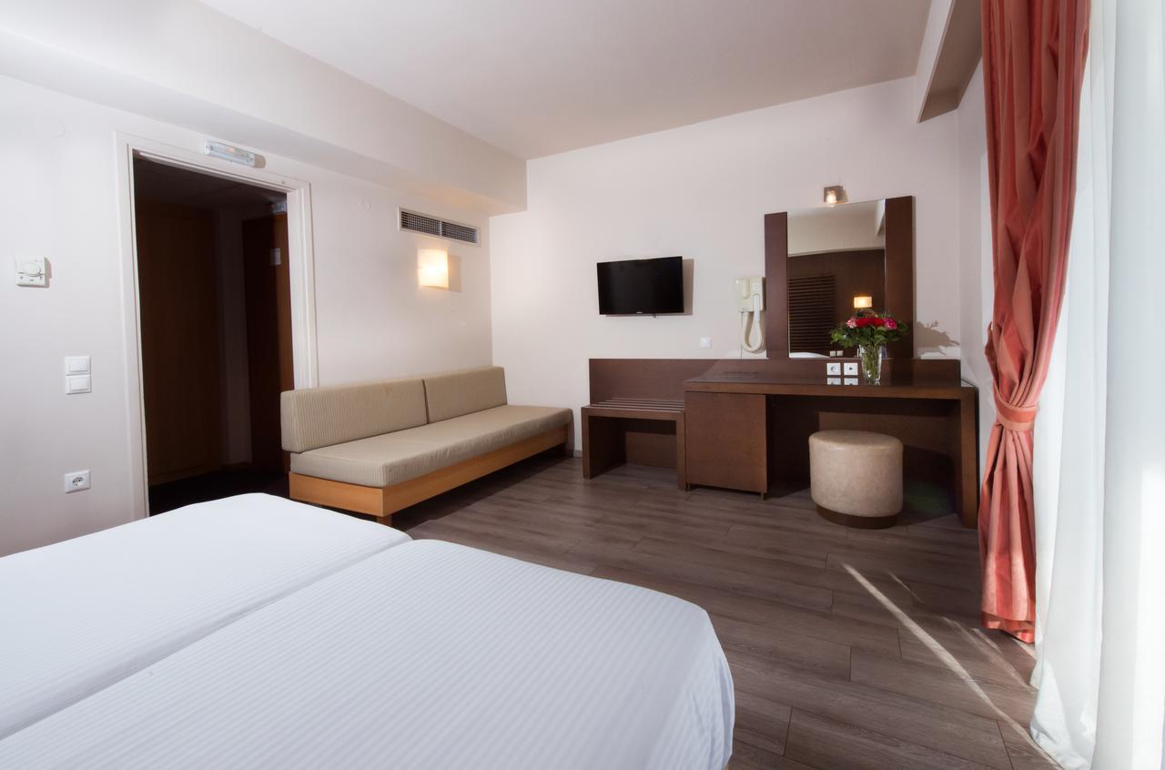 Agrinio Imperial Hotel Eksteriør billede
