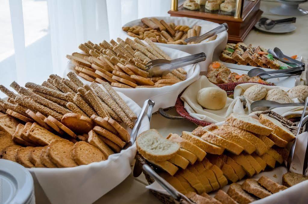 Agrinio Imperial Hotel Eksteriør billede